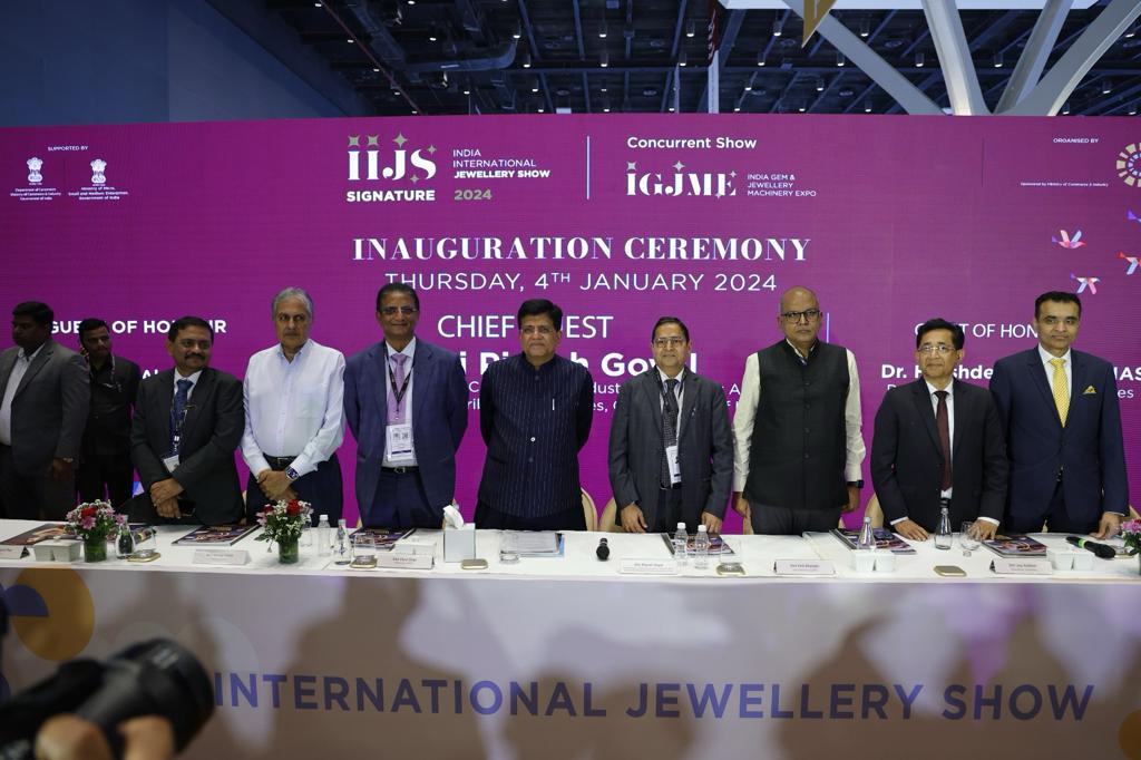 Dignitaries on the dais at the inauguration of IIJS 2024