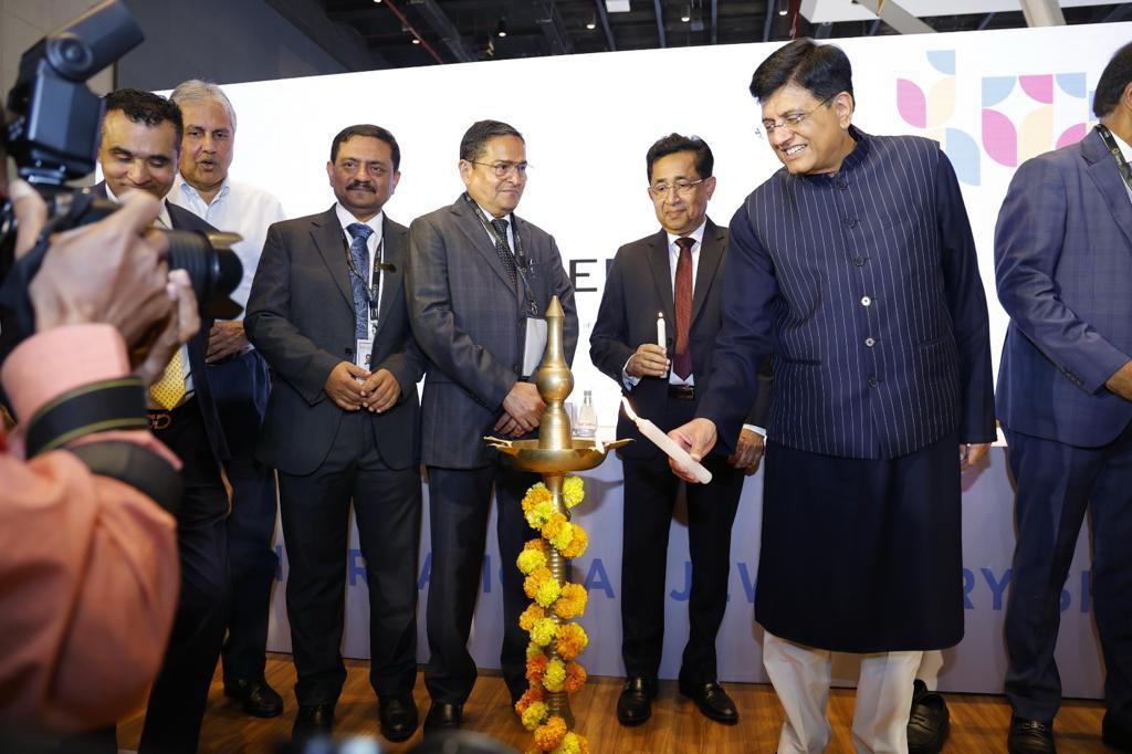 Chief Guest Piyush Goyal, the Minister for Commerce & Industry, Consumer Affairs, Food & Public Distribution, and Textiles, Govt. of India lighting the ceremonial lamp in the presence of other dignitaries at the inauguration of IIJS 2024