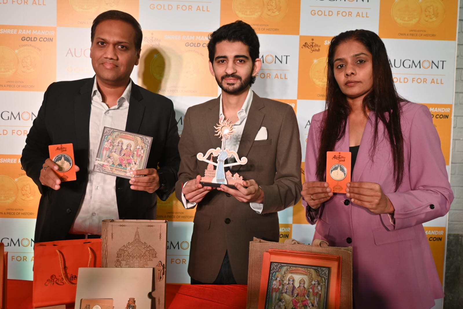 (L-R) Sachin Kothari - Director, Priyank Kothari - Director & Bhavna Bafna - Advisory Board Member at the launch of Ram Mandir Coin by Augmont Gold For All