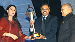 Prasad_Kapre_Receiving_Award_At_JJS2007