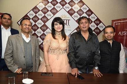L-R Mr. Atul Saraf, Actress Pakhi Hegde, Raju Karia and Mr. Saumitra Saraf during Pakhi Hegde's visit at Aisshpra Gems & Jewels Gorakhpur store 