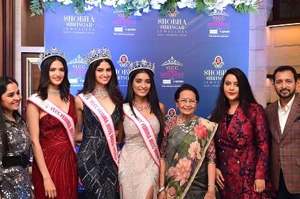 (L-R)  Nisha Choksey, Manika Sheokand, Manasa Varanasi- Miss India 2020, Manya Singh, Shobhana Choksey, Amruta Fadnavis and Snehal Choksey